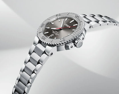 Oris Aquis Date Automatic Swiss Made Grigio 43.5mm – 01 733 7789 4153-07 8 23 04PEB
