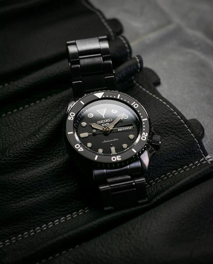 Seiko 5 Sports – Automatico, Black PVD, 42,5mm, SRPD65K1 – Design total black con anima sportiva